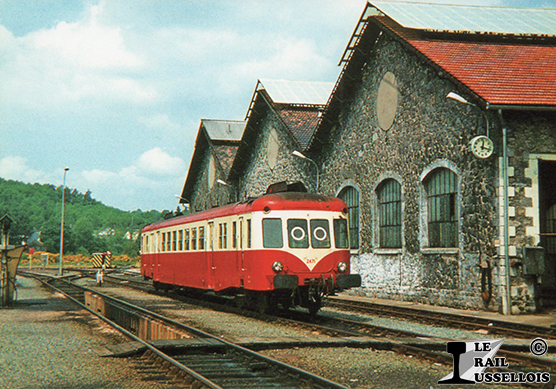Carte Postale N° 2085 - Le Rail Ussellois