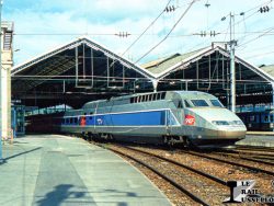 Carte Postale N° 2302 - Le Rail Ussellois