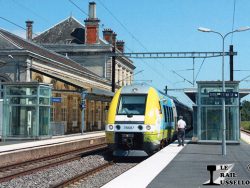 Carte Postale N° 2326 - Le Rail Ussellois